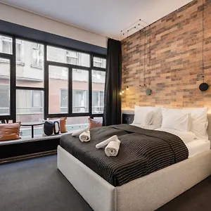 https://vaci-boutique-loft-suites-best-location-by-bqa.inbudapesthotels.com