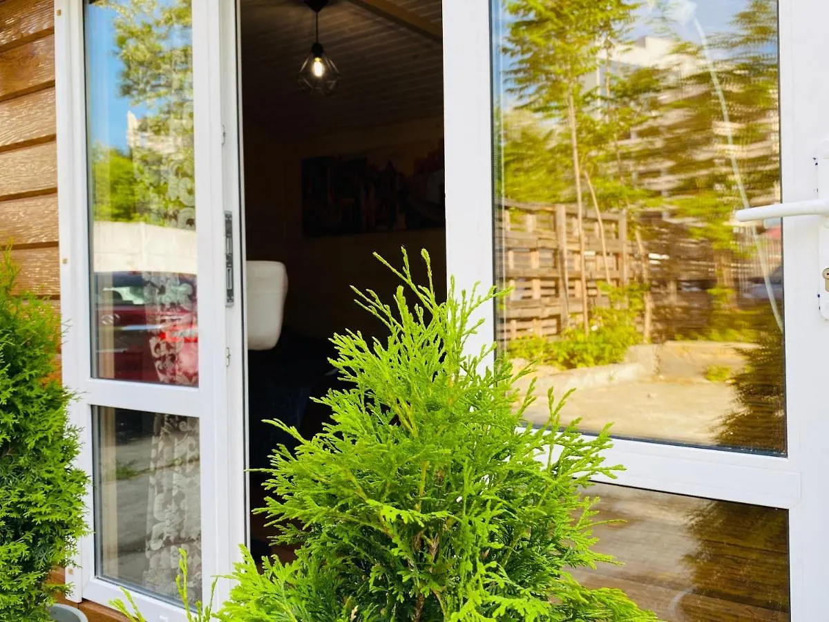 Родные Стены Guest house Kyiv